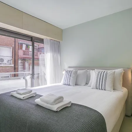 Apartment Yays Sagrera Boutique